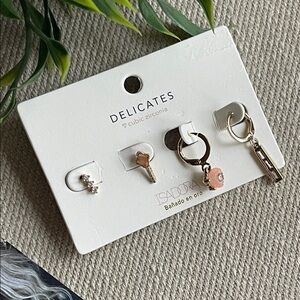 GOLD PLATED EARRING SET